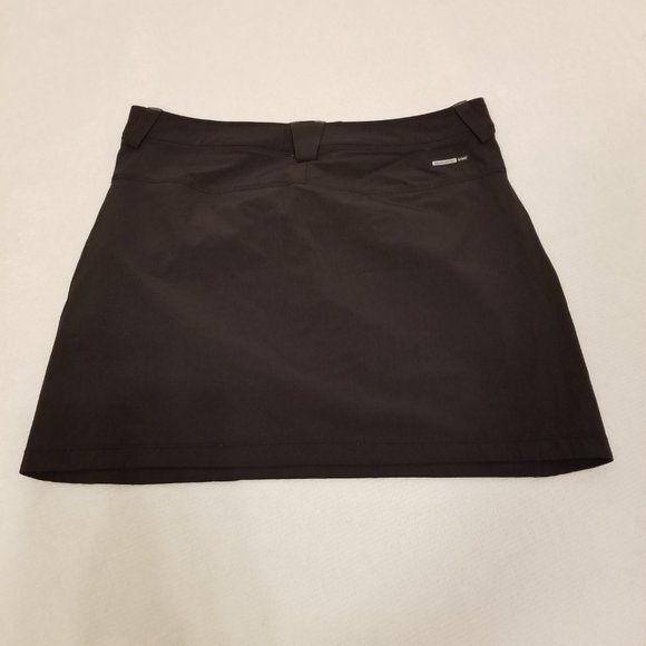 Salomon Wayfarer Skirt with Attached Shorts Outdoor Camping and Hiking Skort - Picture 3 of 13